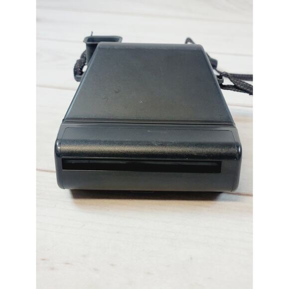 Vintage Kodak Colorburst 100 Instant Film Camera Photography With Strap 1980s - Picture 9 of 12